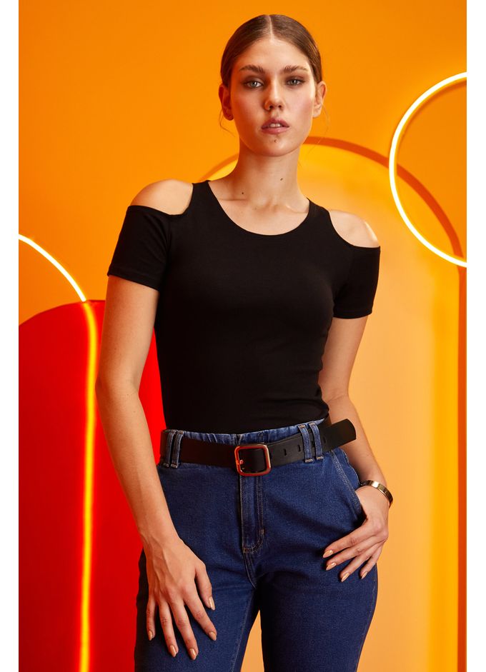 remera-mydra-negro-38