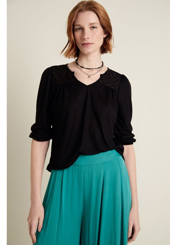 remera-leti-negro-38