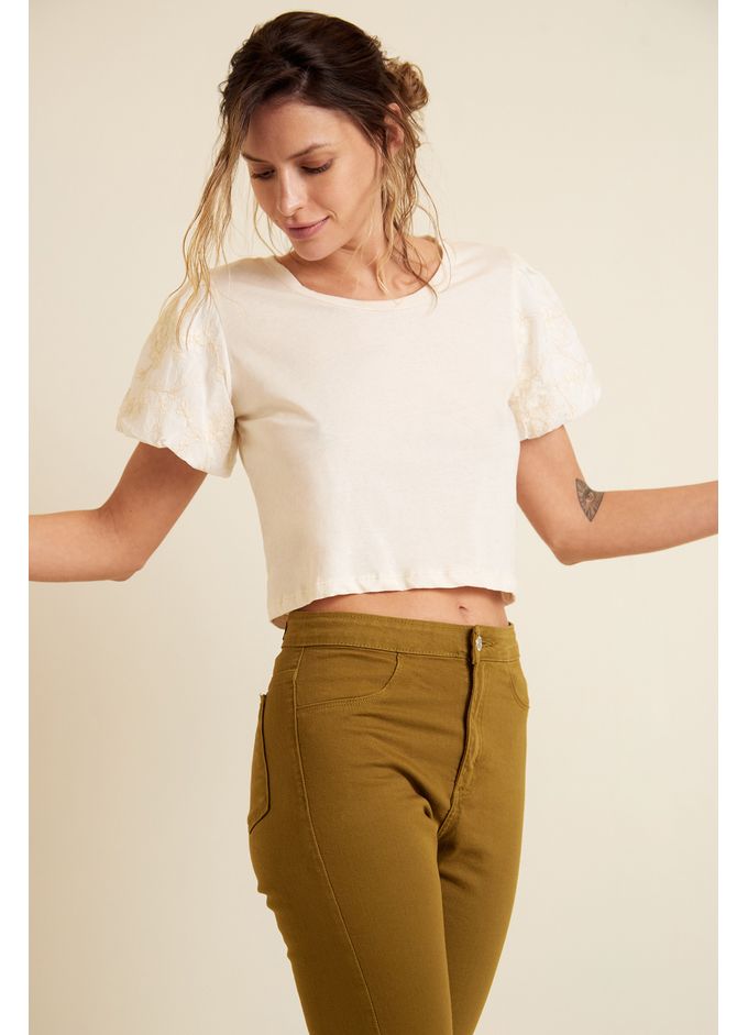 remera-teofila-crudo-38